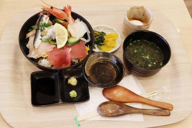 海鮮丼